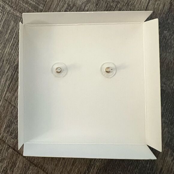 Disney x Baublebar Glow In The Dark Mickey Mouse Spider Wed Earrings - Picture 3 of 5